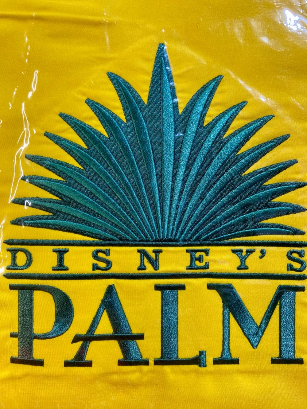 WDW Palm Course Flag and Accessories